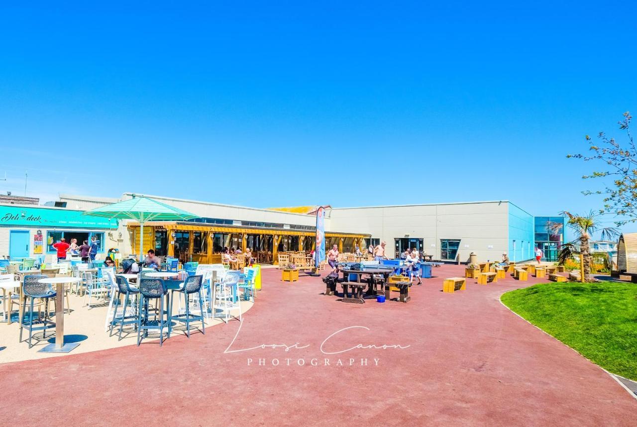 Big Skies Platinum Plus Holiday Home With Wifi, Netflix, Dishwasher, Decking Camber Экстерьер фото
